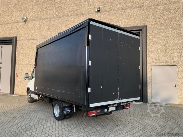 Verhollinen pakettiauto Iveco Daily 35C11 - Centina e Telo - Alza e Abbassa