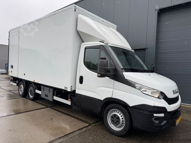 Iveco Daily 35S17 / Clickstar / Automático / Veldhuizen / Furgoneta NL Iveco Daily 35S17 / Clickstar / Automaat / Veldhuizen...