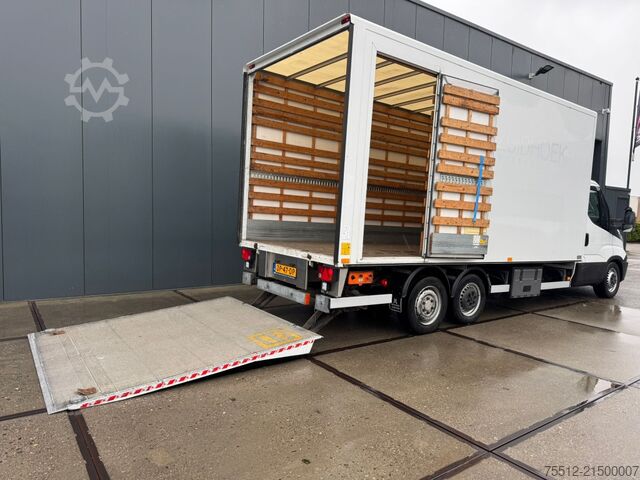 Iveco Daily 35S17 / Clickstar / Automático / Veldhuizen / Furgoneta NL Iveco Daily 35S17 / Clickstar / Automaat / Veldhuizen...