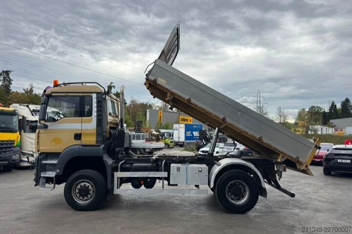 Kipper LKW MAN TGA 18.480 4x4