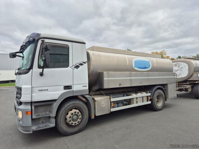 Camion-citerne Mercedes Benz 1844 Actros MP II 4x2  ISOLIERT - Impeller Anlage