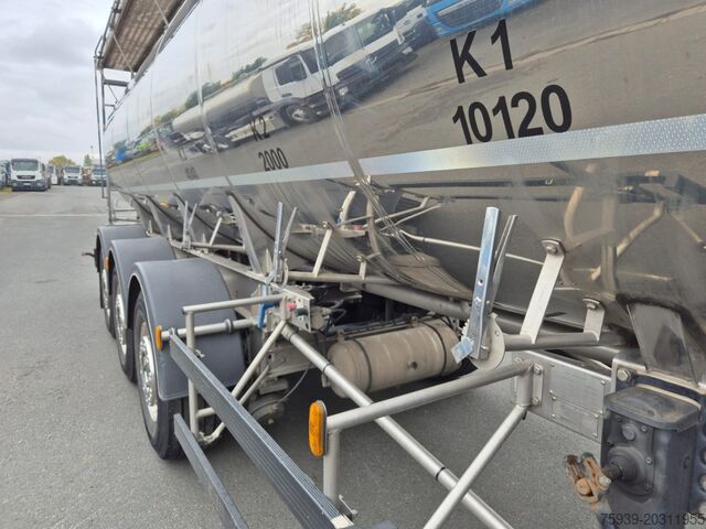 Remorque-citerne semi-remorque  Fabr. Magyar - 4 Kammern - 28284 Liter
