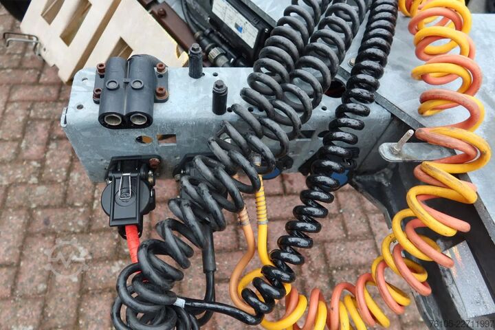 Тракон D18 L.S.V доли Tracon D18 L.S.V Dolly