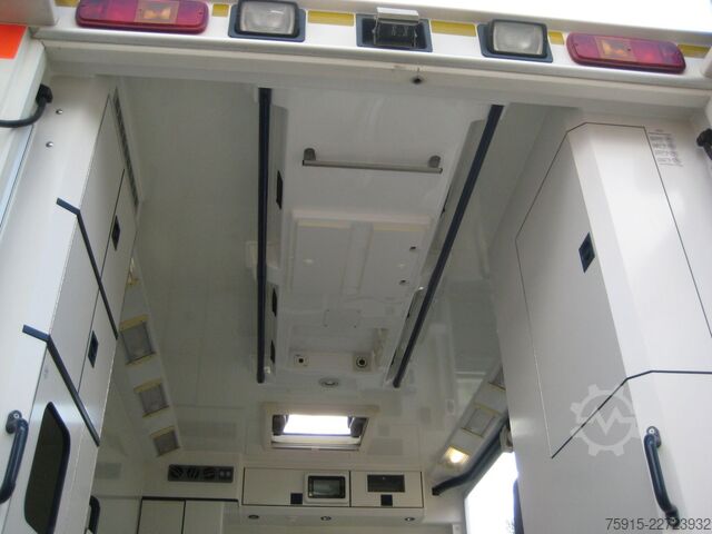 Vatrogasno vozilo MERCEDES-BENZ 515CDI Sprinter WAS RTW Allrad 4x4 *TÜV 08/2027*