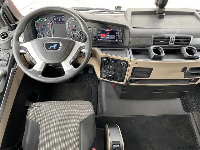 Standard-SZM MAN TGX 26.460 6x2/4 BLS / Automatic / Steering axle