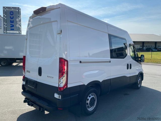 Ploščati dostavnik IVECO Daily 35S16A8 CRV MY22