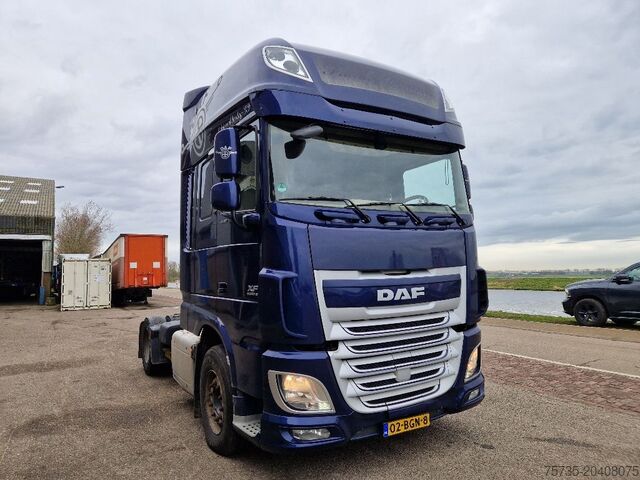 Estándar-SZM DAF XF 440 FT
