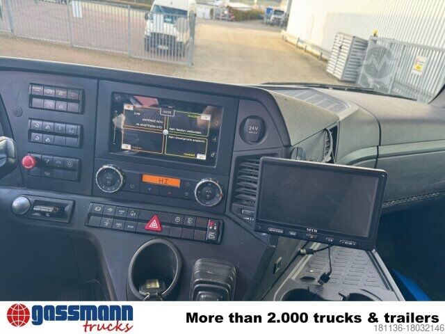 Nákladné vozidlo na špeciálne účely Mercedes-Benz Arocs 3258 LK 8x4/4, Retarder, Stahlmulde ca.