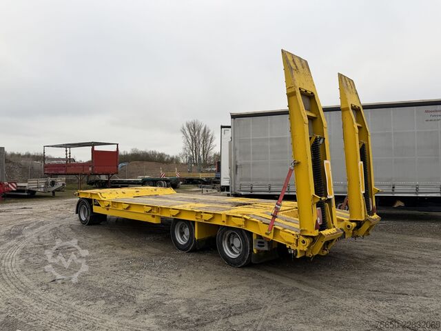 Remolque de plataforma baja Schwarzmüller TÜ 30/100  3 Achs Tiefladeranhänger