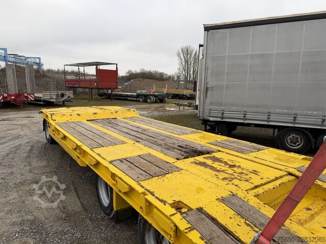 Remolque de plataforma baja Schwarzmüller TÜ 30/100  3 Achs Tiefladeranhänger
