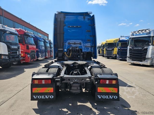 Tractora standard VOLVO FH 500 * STANDKLIMA * TEMP * 2X TANK  * MOTORBR.
