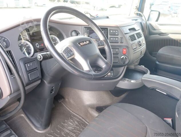 Standard dragbil DAF XF 530 SSC Intarder Standklima Navi PTO Euro 6D