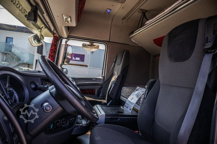 표준-SZM DAF XF 460-6X2-315 000 KM+ ADR