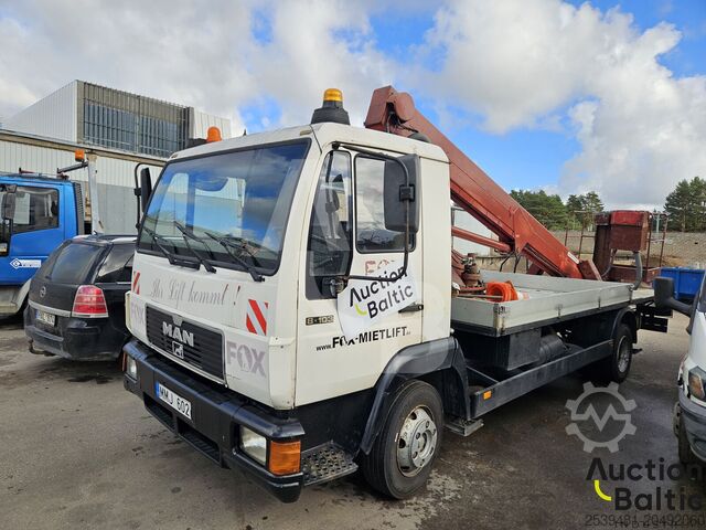 รถบรรทุกติดกระเช้า MAN 8.103