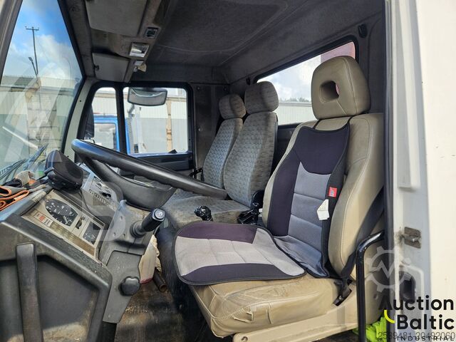 รถบรรทุกติดกระเช้า MAN 8.103