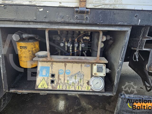 รถบรรทุกติดกระเช้า MAN 8.103