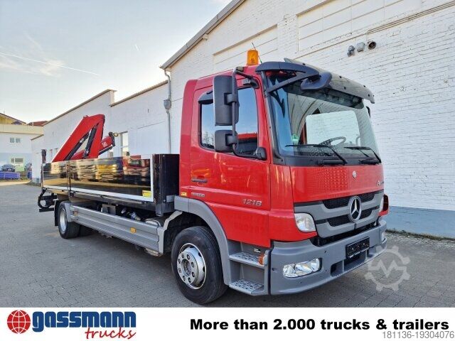 Platós teherautó Mercedes-Benz 1218 L 4x2, Fassi Kran F 95A21 5.9m-1.545 kg,