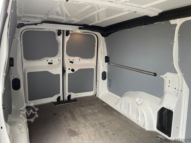 Fourgon tôlé CITROEN Jumpy Kasten Club XL L3 TEMPOMAT NAVI PDC KAMERA