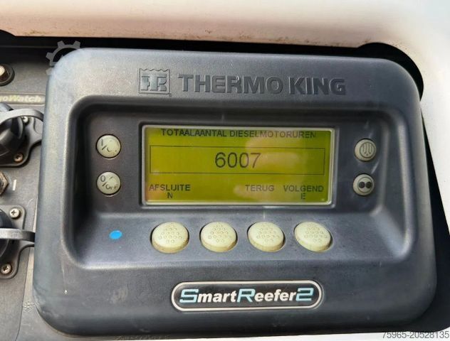 Reefer semitrailer PACTON VAN BEURDEN ISOLATED BOX THERMO KING SLe400 STEE