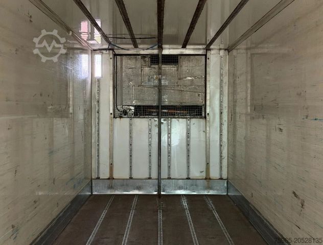 Reefer semitrailer PACTON VAN BEURDEN ISOLATED BOX THERMO KING SLe400 STEE