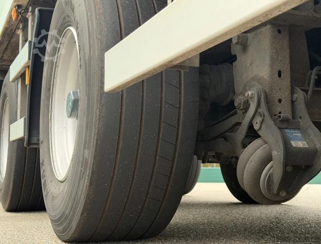 Reefer semitrailer PACTON VAN BEURDEN ISOLATED BOX THERMO KING SLe400 STEE