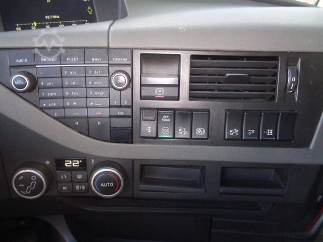 Volume tractor unit VOLVO FH460 LLS Low-Liner 2 x Tank