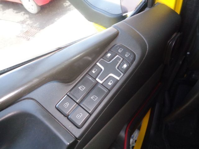 Volume tractor unit VOLVO FH460 LLS Low-Liner 2 x Tank