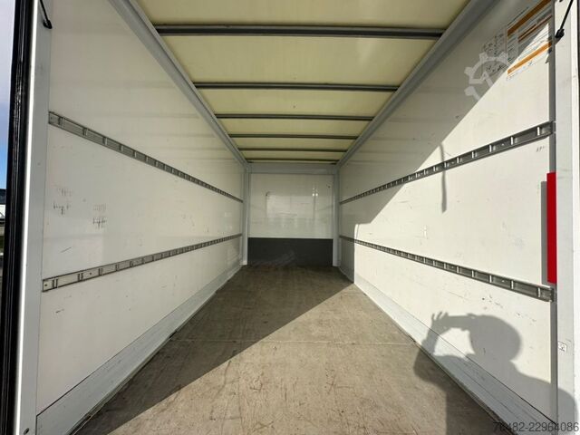 Furgoneta MERCEDES-BENZ Sprinter 317 CDI KOFFER/LBW/4325/NAVI/MBUX/LED/T