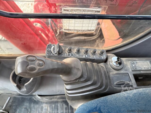 Kāpurķēžu ekskavators Hitachi ZX240 Klima SW ISUZU ENGINE