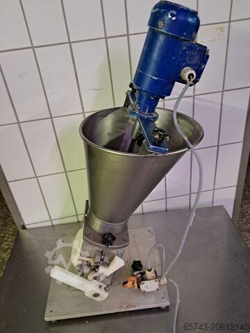 Chopping vegetables device