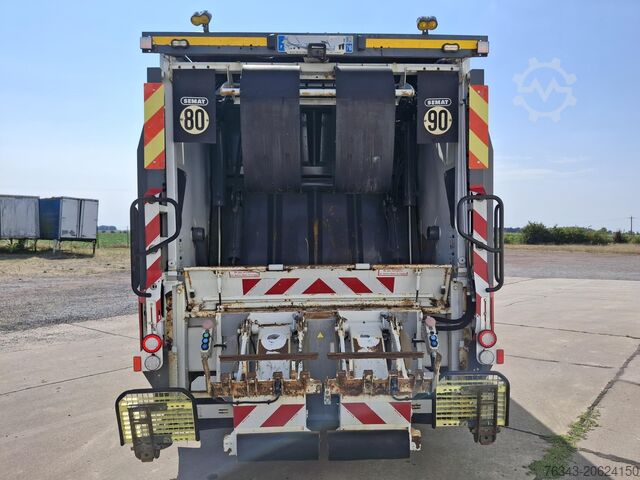 Vozidlo na zber komunálneho odpadu RENAULT D26 WIDE 320 - 6X2 - E6 - SEMAT C337