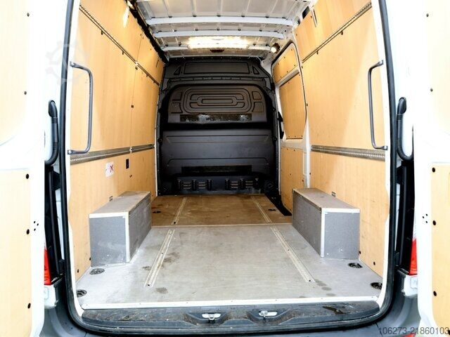 รถตู้ Mercedes-Benz Sprinter 317 CDI,L2H2,Automatik,Kamera
