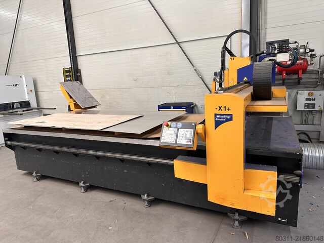 Plazemski rezalni stroj Microstep Mastercut Eco Plus 3001.15