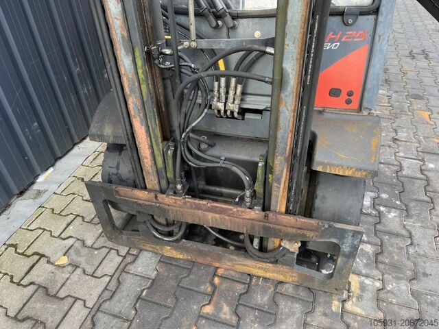 डीजल फोर्कलिफ्ट्स Linde H25D-02