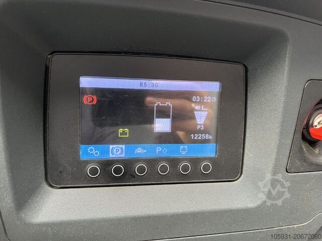 ट्रक तक पहुँचो Jungheinrich ETV214