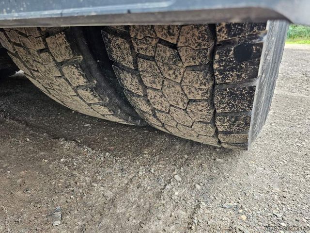 Vakio vetoauto MAN 18.470 TGX,2 Kreis-Hydraulik,Retrader,20.500 Kg