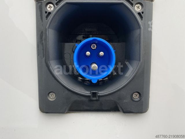 Kølevarevogn VOLKSWAGEN Crafter 35 *MAXI+FRISCHDIENST* 1.HAND+NAVI (4601