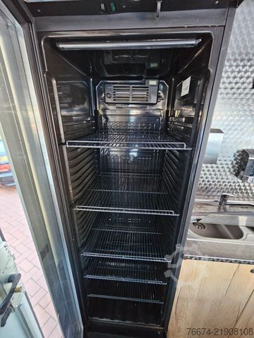 Bestelwagen RENAULT Master 2,3 Diesel Foodtruck Danstep "DRIVEON"