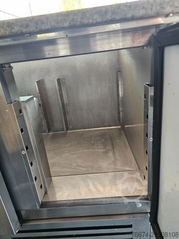 Bestelwagen RENAULT Master 2,3 Diesel Foodtruck Danstep "DRIVEON"
