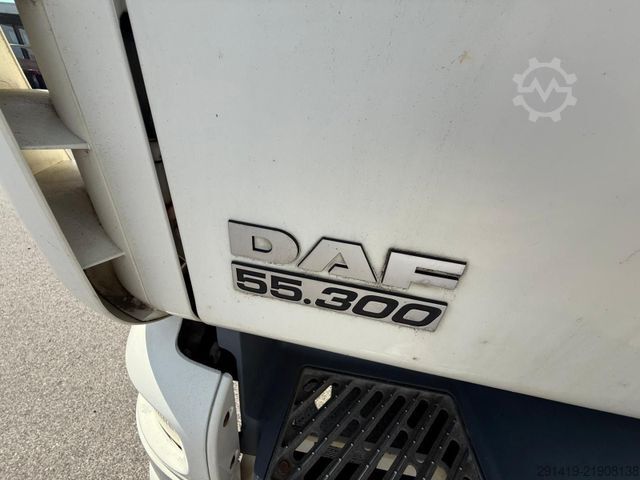 Ledusskapja kravas automašīna DAF FA LF 55.300 Kühlkoffer 4x2 Euro 5 Bj2012