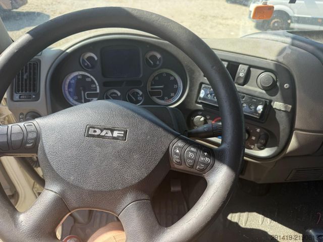 Ledusskapja kravas automašīna DAF FA LF 55.300 Kühlkoffer 4x2 Euro 5 Bj2012