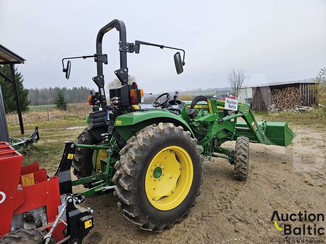 Traktors John Deere 4049 M