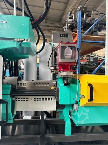 Ruiskuvalukone Arburg 520S 1600-400/170 e²