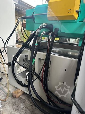 Ruiskuvalukone Arburg 520S 1600-400/170 e²