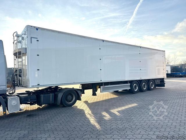 Puspriekabė su judančiomis grindimis KRAKER K-Force Schubboden 92m³ 10mm Boden Top Agrar GMP