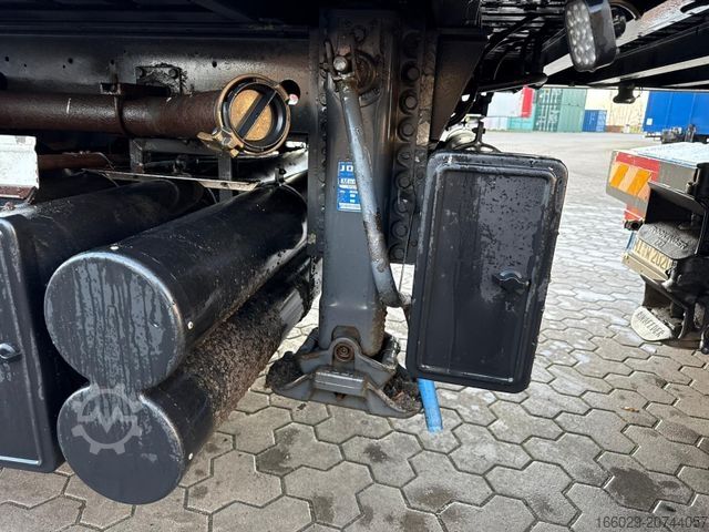 Puspriekabė su judančiomis grindimis KNAPEN K200 Schubboden 61m³ mit Zellenradschleuse Agrar