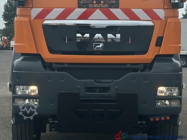 Dreiseitenkipper LKW MAN 18.320 4x4 Atlas Kran + Winterdienstausstattung