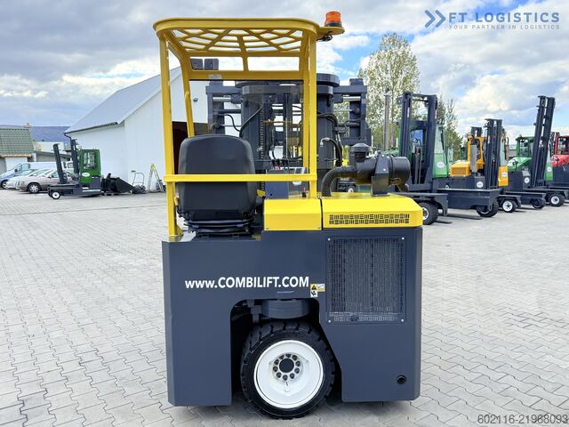 Vierwegestapler Combilift C3000CB GAS TRIPLEX 4900 POSITIONER TOP1
