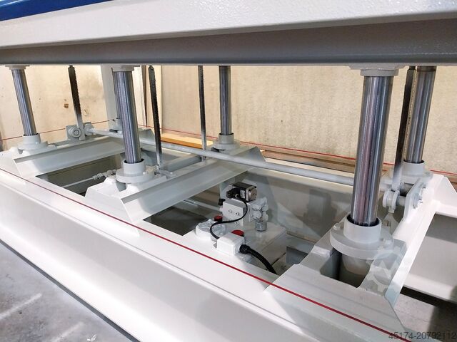Furnierpresse ORMAMACCHINE NPC