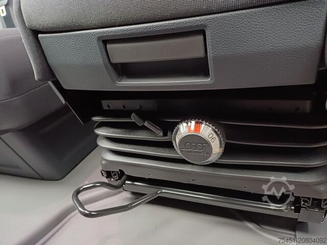 Furgão de painéis VW Crafter 35 Kasten L2H1 AG AHK ERGO KLIMA LED PDC TEMPOMAT